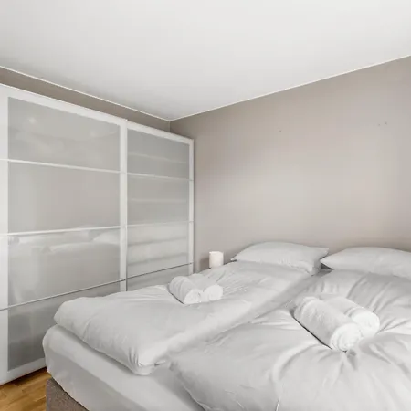 Beds - Modern, Cozy & Perfect Location 아파트