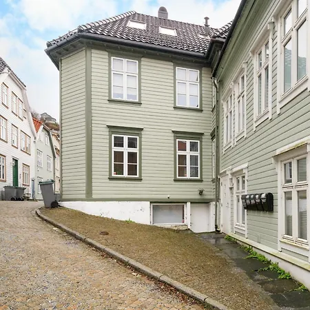 Beds - Modern, Cozy & Perfect Location * Bergen