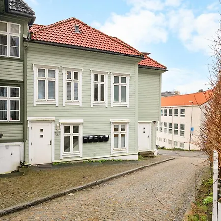 Beds - Modern, Cozy&perfect Location